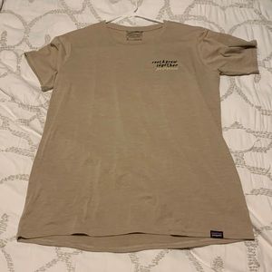 Womens Patagonia daily capilene cool graphic tee